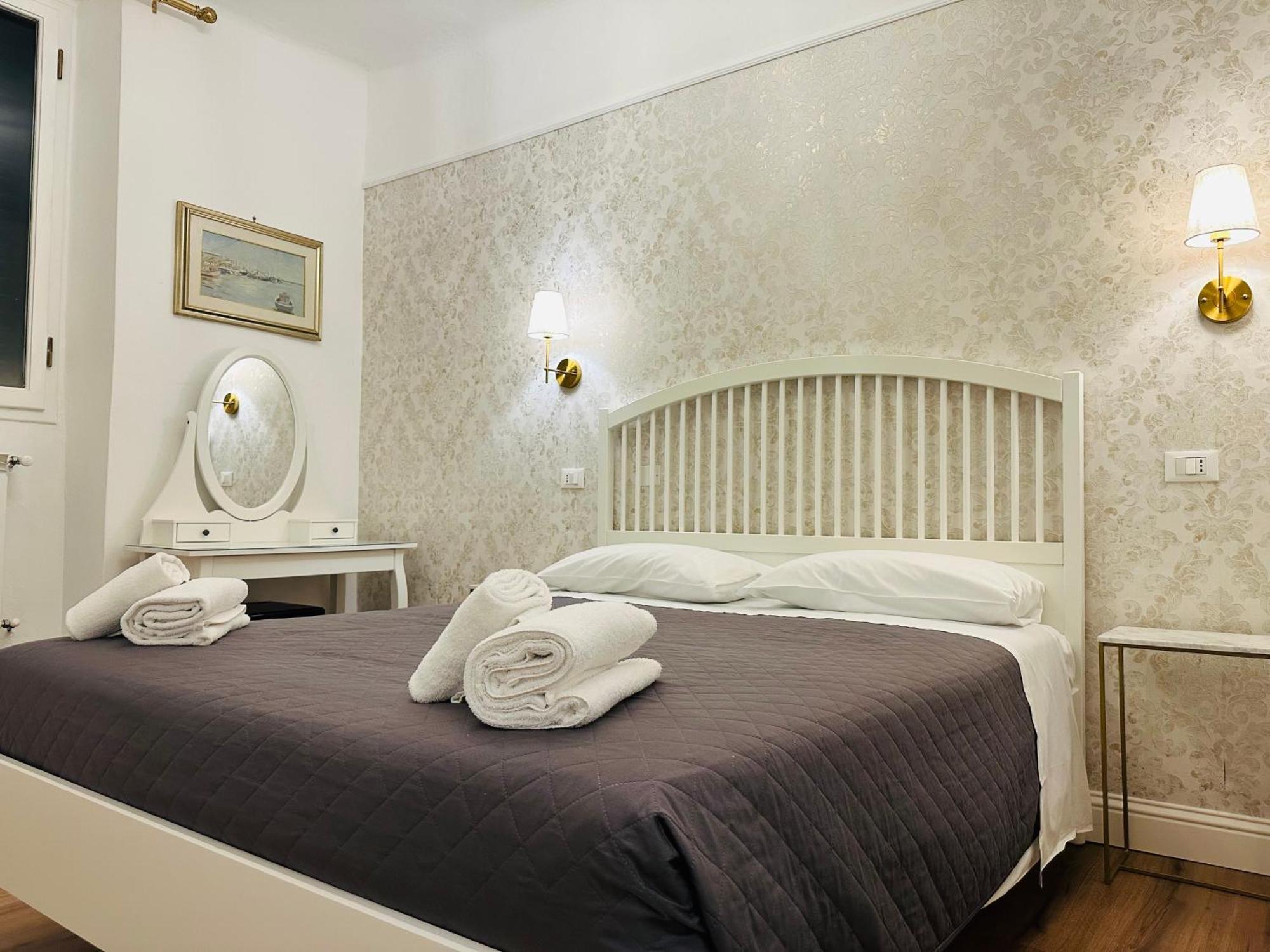 Relais Sampaoli Bed and Breakfast Florence Buitenkant foto