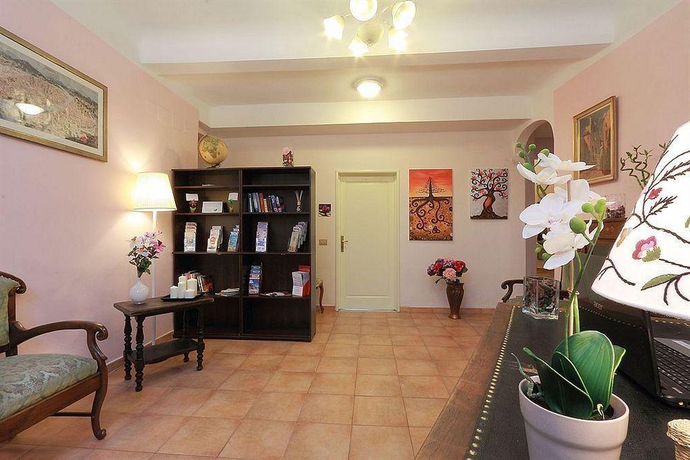 Relais Sampaoli Bed and Breakfast Florence Buitenkant foto