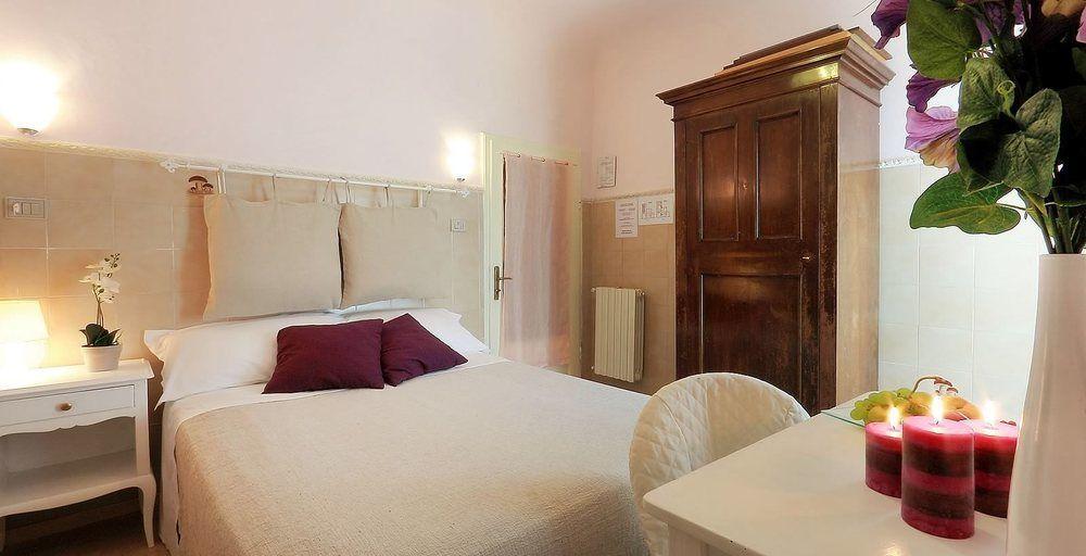 Relais Sampaoli Bed and Breakfast Florence Buitenkant foto
